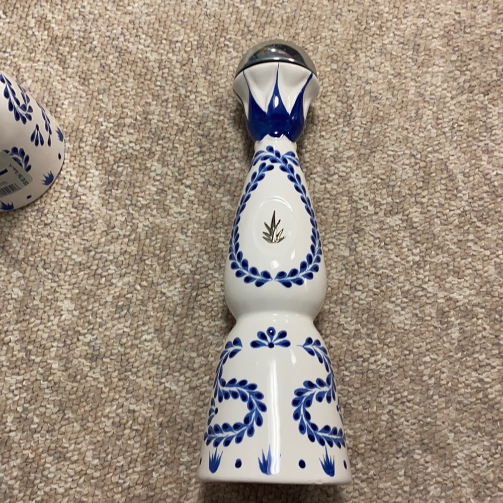 COPY - empty Clase Azul reposado tequila bottle 750ml sale for One